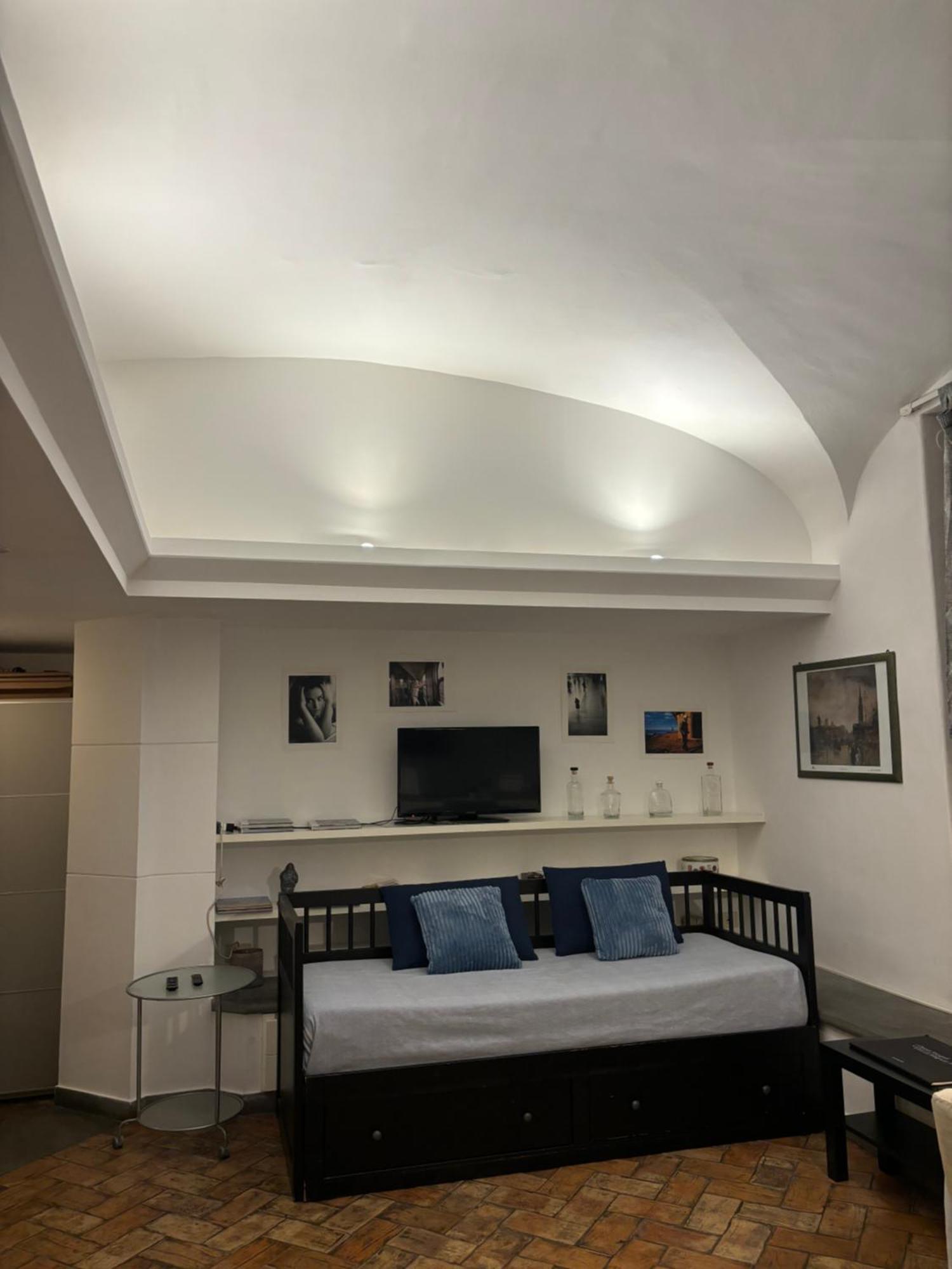 Bbb House * Roma